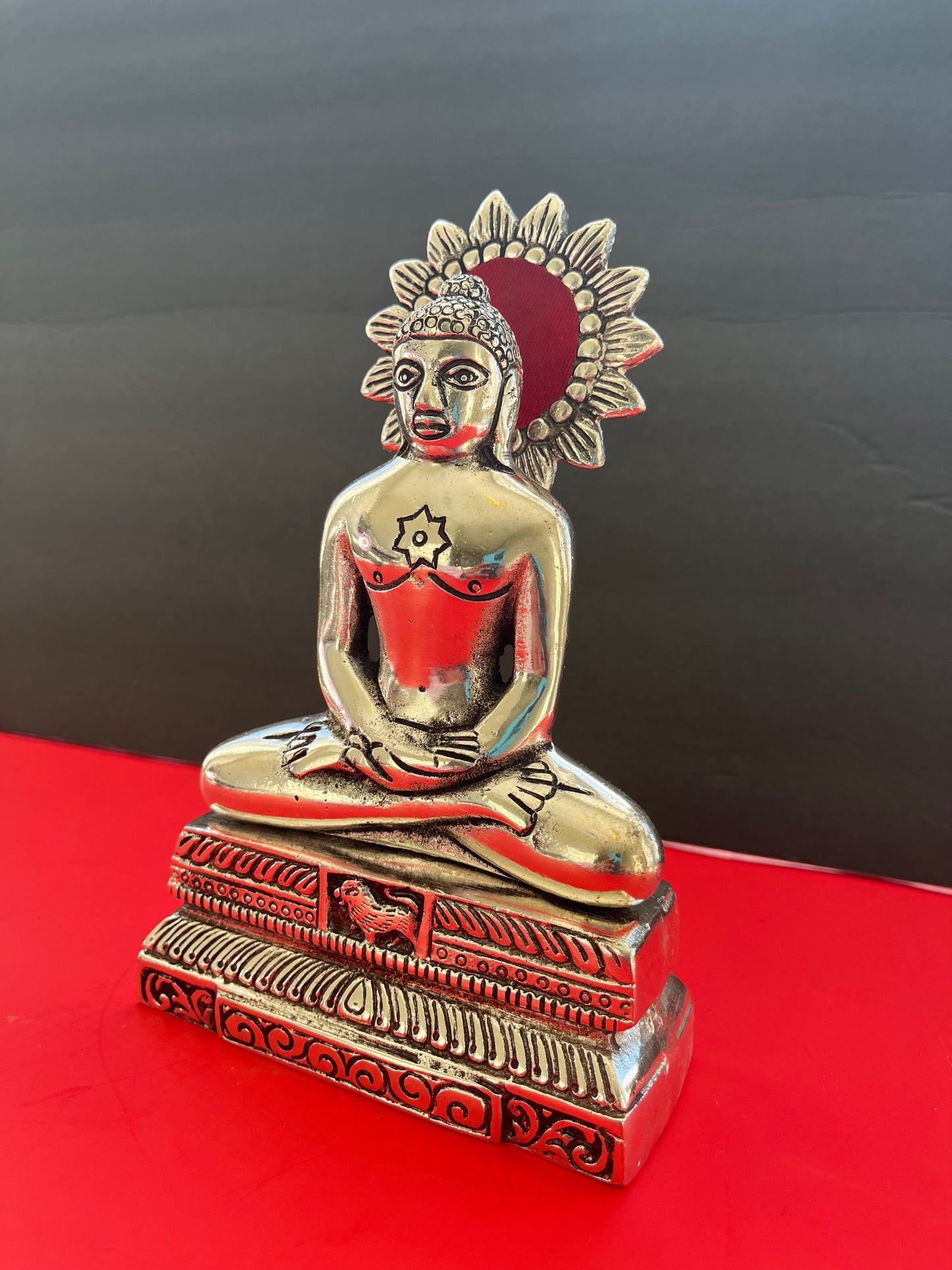 Jain God Lord Mahaveer Mahavir Idol Statue Figurine Gift Showpiece